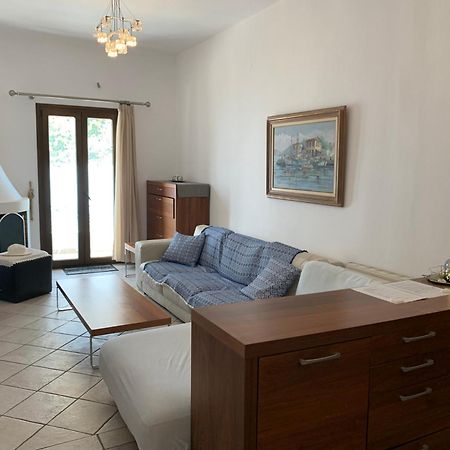 פארוס Family Apartment Livadia Beach Parikia מראה חיצוני תמונה