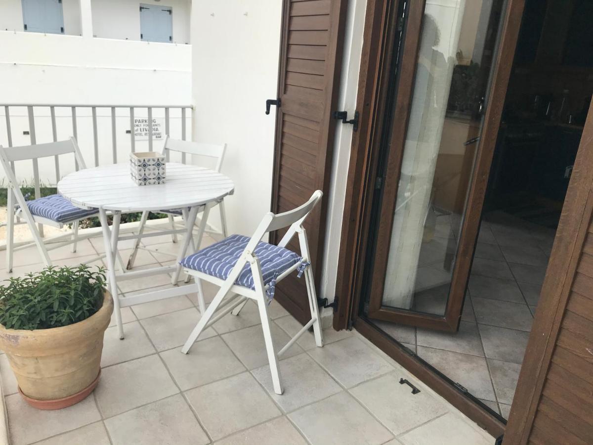 פארוס Family Apartment Livadia Beach Parikia מראה חיצוני תמונה